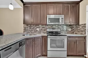 5501 NW 2nd Ave, Boca Raton, FL 33487 - Photo 13