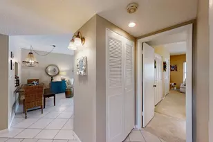 250 NE 20th St, Boca Raton, FL 33431 - Photo 9