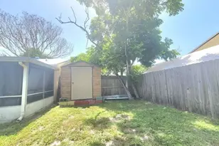 715 SE Forgal St, Port Saint Lucie, FL 34983 - Photo 27