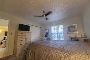 715 SE Forgal St, Port Saint Lucie, FL 34983 - Photo 17