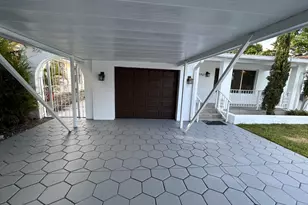 5757 SW 3rd St, Miami, FL 33144 - Photo 5