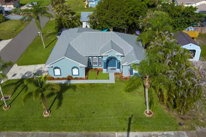 8173 SE Carlton Street, Hobe Sound, FL 33455 - Photo 3