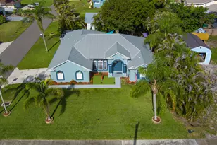8173 SE Carlton St, Hobe Sound, FL 33455 - Photo 3