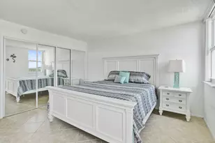 2881 NE 33rd Ct, Fort Lauderdale, FL 33306 - Photo 17