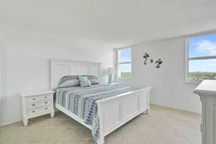 2881 NE 33rd Ct, Fort Lauderdale, FL 33306 - Photo 15