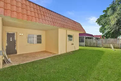7010-7012 NW 78th Avenue, Tamarac, FL 33321 - Photo 37