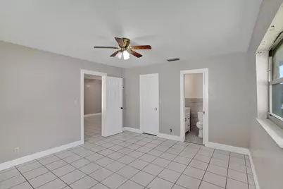 7010-7012 NW 78th Avenue, Tamarac, FL 33321 - Photo 19