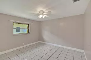 7010-7012 NW 78th Ave, Tamarac, FL 33321 - Photo 27