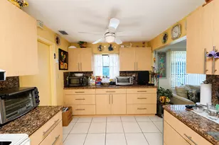 1266 NW 82nd Ave, Plantation, FL 33322 - Photo 7