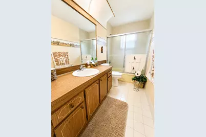 1266 NW 82nd Avenue, Plantation, FL 33322 - Photo 13