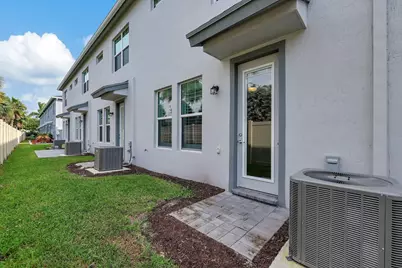 1807 SE Ocean Cove Way, Stuart, FL 34996 - Photo 29