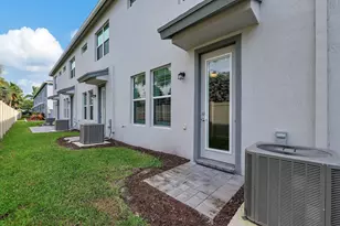 1807 SE Ocean Cove Way, Stuart, FL 34996 - Photo 29