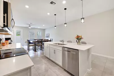 1807 SE Ocean Cove Way, Stuart, FL 34996 - Photo 7