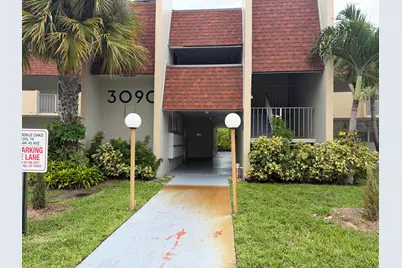 3090 NW 46th Avenue #211c, Lauderdale Lakes, FL 33313 - Photo 1