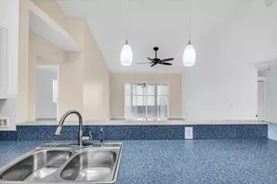 1065 NW Tuscany Dr, Port Saint Lucie, FL 34986 - Photo 23