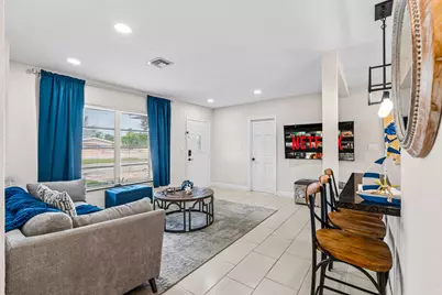 1508 NE 15th Avenue, Fort Lauderdale, FL 33304 - Photo 3