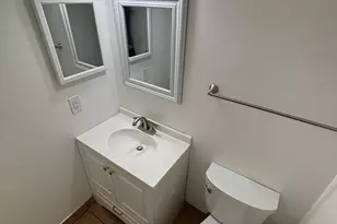 301 N Pine Island Rd, Plantation, FL 33324 - Photo 7