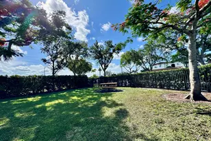 9857 Baywinds, West Palm Beach, FL 33411 - Photo 19