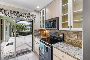 1220 NW Sun Terrace Cir, Port Saint Lucie, FL 34986 - Photo 5