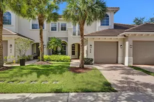 6379 Bella Circle W, Boynton Beach, FL 33437 - Photo 3