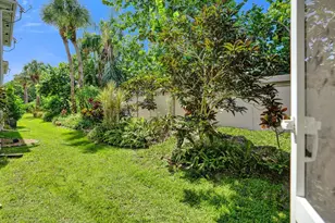 6379 Bella Circle W, Boynton Beach, FL 33437 - Photo 39