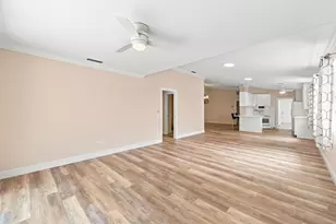 7780 Pine Island Way, West Palm Beach, FL 33411 - Photo 15