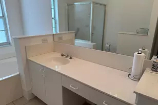 16323 SW 6th St, Pembroke Pines, FL 33027 - Photo 19