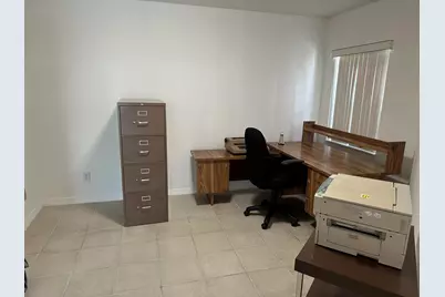 16323 SW 6th Street, Pembroke Pines, FL 33027 - Photo 23