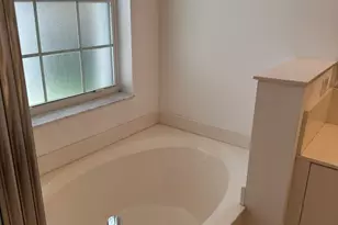 16323 SW 6th St, Pembroke Pines, FL 33027 - Photo 15