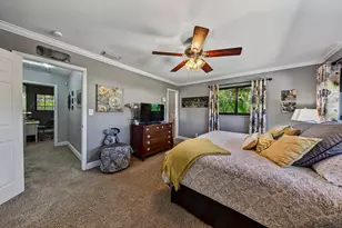 2130 NE 9th Ave, Wilton Manors, FL 33305 - Photo 27