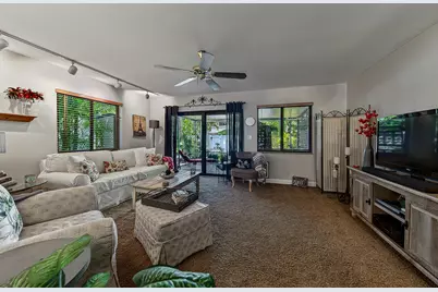2130 NE 9th Avenue, Wilton Manors, FL 33305 - Photo 21