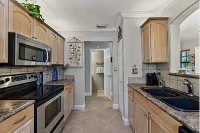 2130 NE 9th Avenue, Wilton Manors, FL 33305 - Photo 17