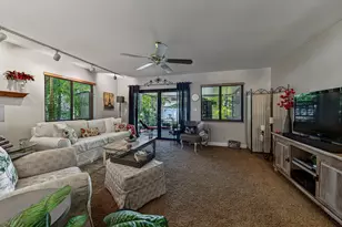 2130 NE 9th Ave, Wilton Manors, FL 33305 - Photo 21