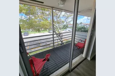 42 Norwich B, West Palm Beach, FL 33417 - Photo 9