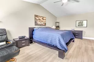 5428 Pointe Villa Dr, Lighthouse Point, FL 33064 - Photo 23