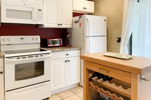 13075 Albright Ct, Wellington, FL 33414 - Photo 7
