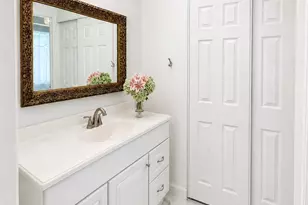 13075 Albright Ct, Wellington, FL 33414 - Photo 11