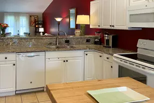 13075 Albright Ct, Wellington, FL 33414 - Photo 5