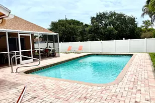 1076 SW 26th Terrace, Deerfield Beach, FL 33442 - Photo 5