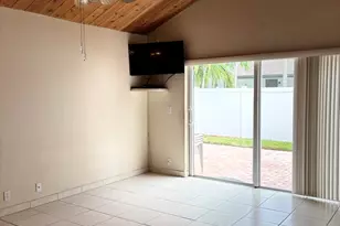 1076 SW 26th Terrace, Deerfield Beach, FL 33442 - Photo 35