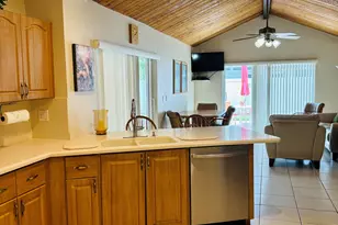 1076 SW 26th Terrace, Deerfield Beach, FL 33442 - Photo 19