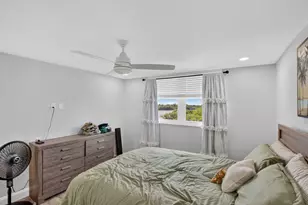 689 NE 6th Ct, Boynton Beach, FL 33435 - Photo 17