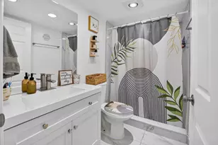689 NE 6th Ct, Boynton Beach, FL 33435 - Photo 21