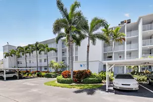 689 NE 6th Ct, Boynton Beach, FL 33435 - Photo 31