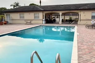 2060 Greenview Shores Blvd, Wellington, FL 33414 - Photo 21