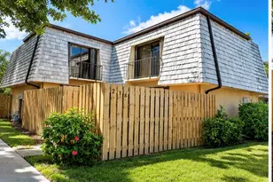 215 Lake Arbor Dr, Palm Springs, FL 33461 - Photo 1