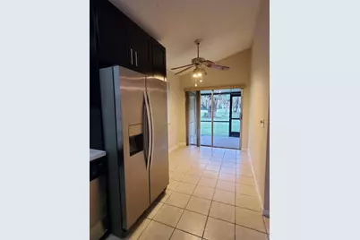 7342 Pinewalk Drive S #56-12, Margate, FL 33063 - Photo 9