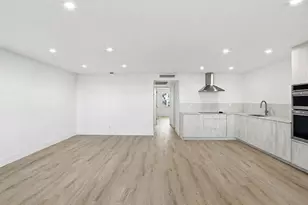 1023 Guildford, Boca Raton, FL 33434 - Photo 3