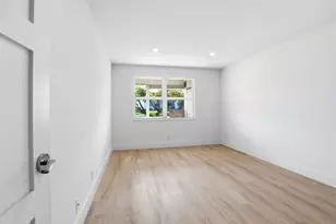 1023 Guildford, Boca Raton, FL 33434 - Photo 9