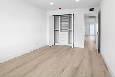 1023 Guildford #B, Boca Raton, FL 33434 - Photo 11